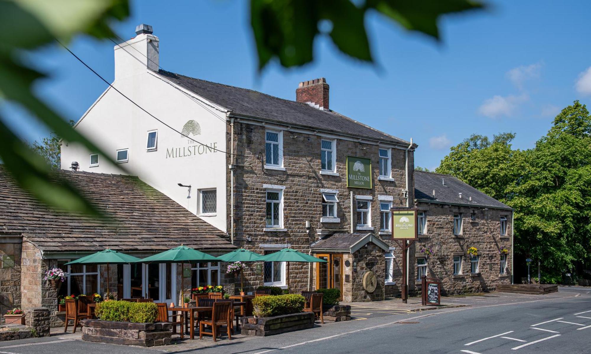 Hotel The Millstone, Mellor Blackburn  Esterno foto The Millstone Inn