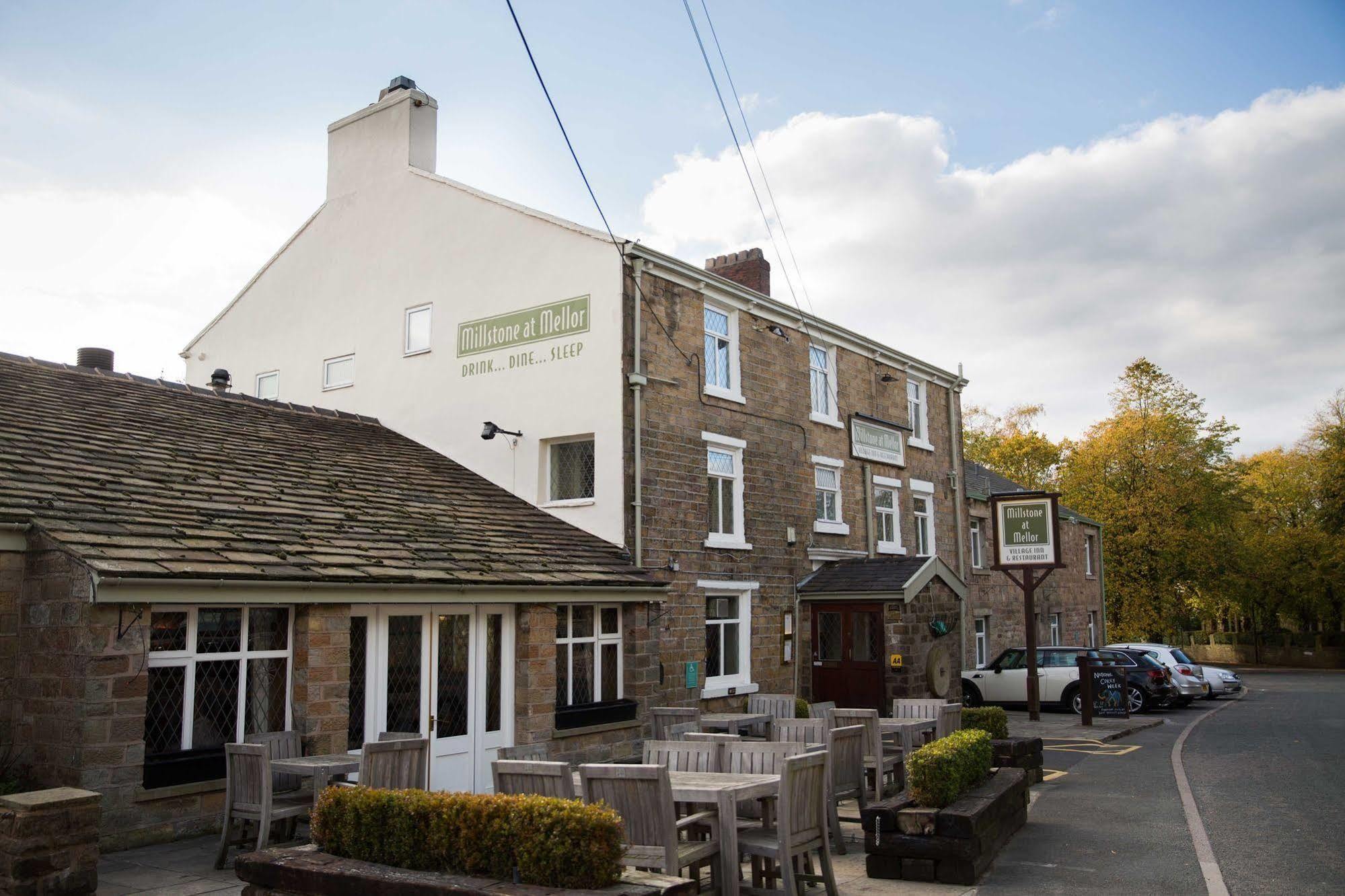 Hotel The Millstone, Mellor Blackburn  Esterno foto The Old Nag's Head