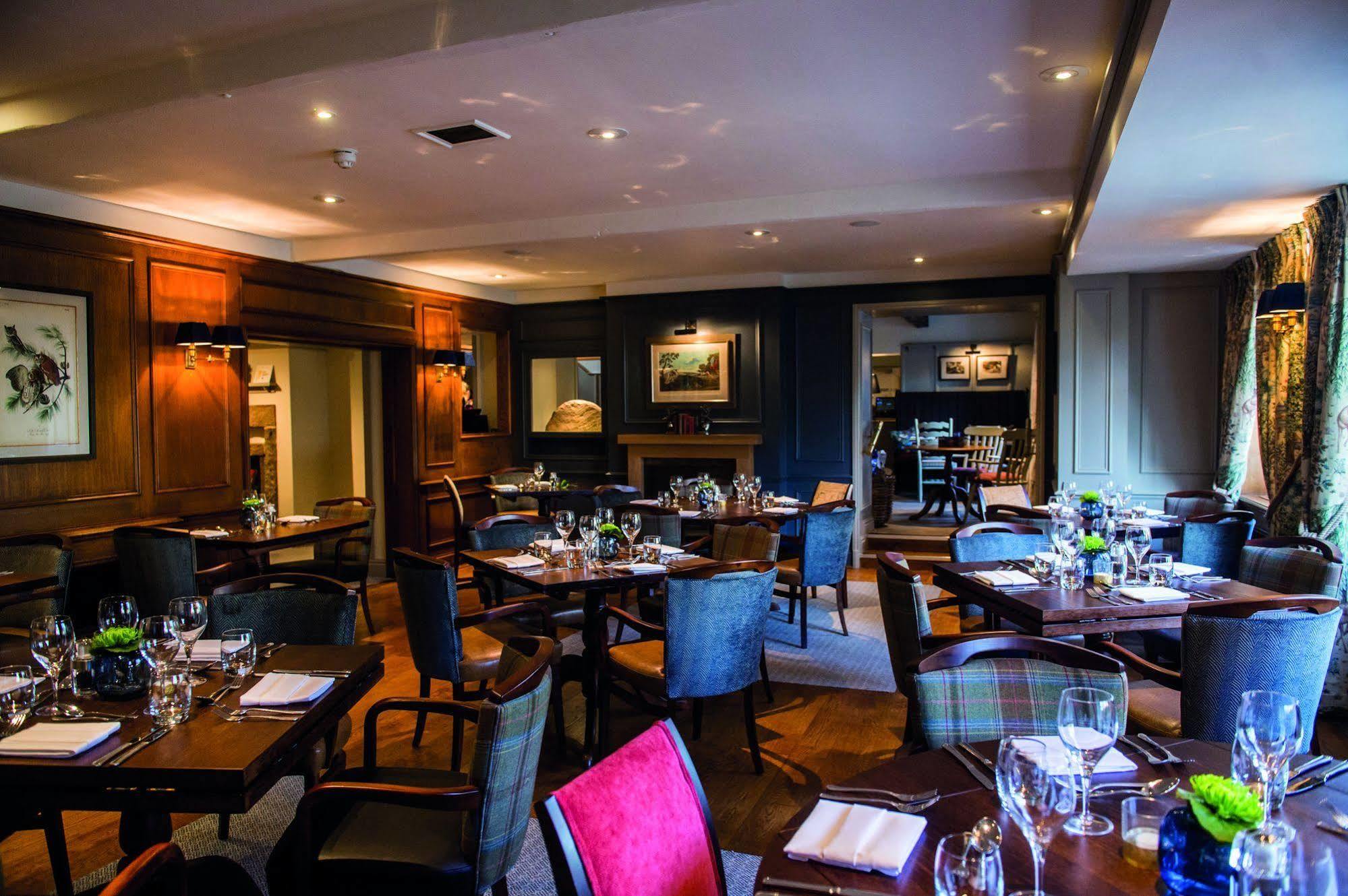 Hotel The Millstone, Mellor Blackburn  Esterno foto The restaurant at The Old parsonage